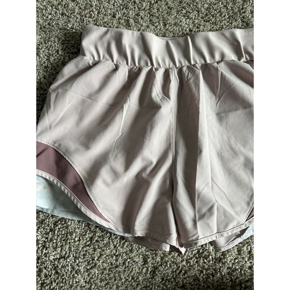 Under Armor Running Workout Gym Shorts Pink Women Size Medium Pink - Picture 2 of 9